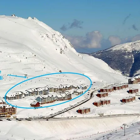 Cosy Avec Piscine Couverte, Fitness, Pres Des Pistes - 2 Adultes Et 1 Enfant