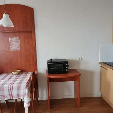 Au Calme, Terrasse - 3 Pers. - Fr-1-404-261